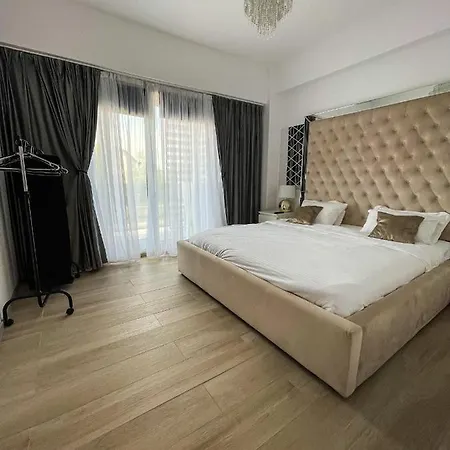 Seavibes Mamaia Nord 3* 那沃达利