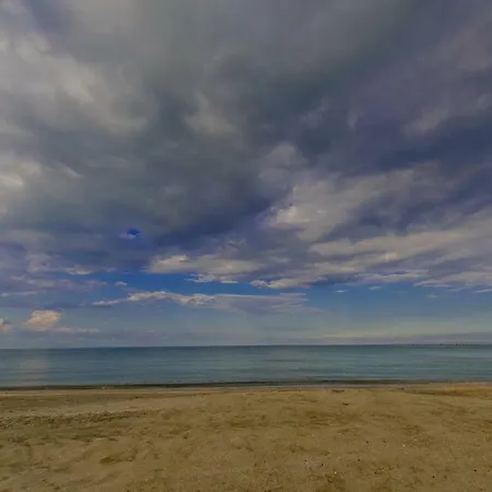 Seavibes Mamaia Nord 公寓 3*