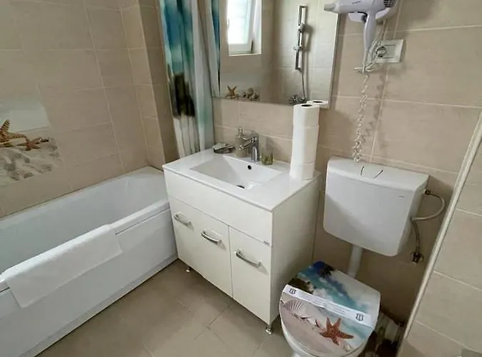 Seavibes Mamaia Nord 3* Năvodari